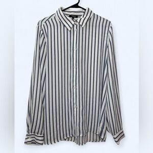 Premise Studio Striped Button Down Top in White/Blue Size XL, Collared